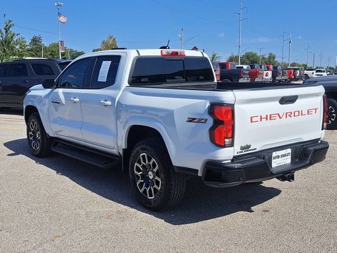Used 2024 Chevrolet Colorado Z71 w/ Z71 Convenience Package 2 AWD/4WD image 5