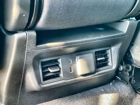 New 2026 GMC Sierra 1500 Elevation image 36