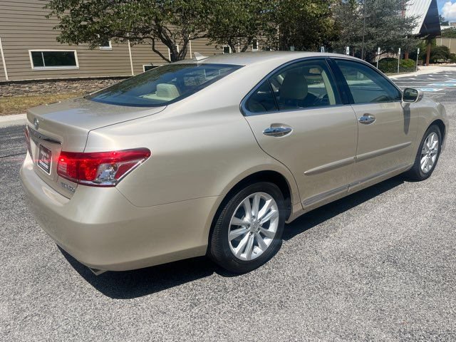 Used 2011 Lexus ES 350 FWD image 4
