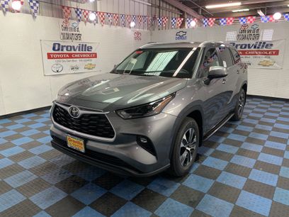New 2026 Toyota Highlander XLE