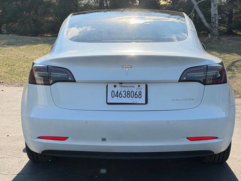 Used 2022 Tesla Model 3 Long Range image 3