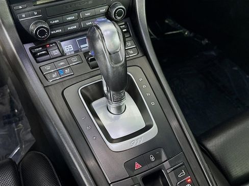 Used 2018 Porsche 911 Targa 4 GTS image 18