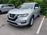 Used 2018 Nissan Rogue SV image 4