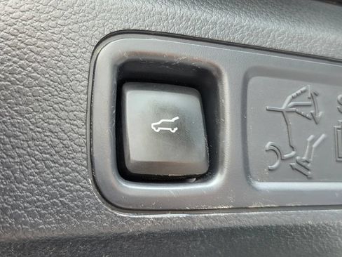 Used 2024 Ford Expedition Max XLT AWD/4WD image 16