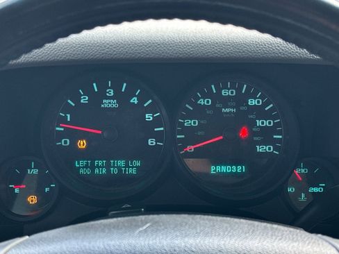 Used 2011 Chevrolet Silverado 1500 LS image 22