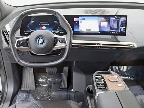 Used 2023 BMW iX xDrive50 w/ Premium Package image 14