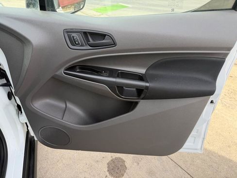 Used 2020 Ford Transit Connect XL image 18