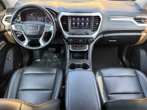Used 2023 GMC Acadia SLT image 22