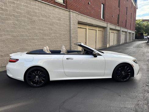 Used 2022 Mercedes-Benz E 450 Cabriolet image 3