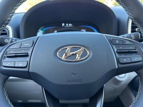New 2026 Hyundai Venue SEL image 20