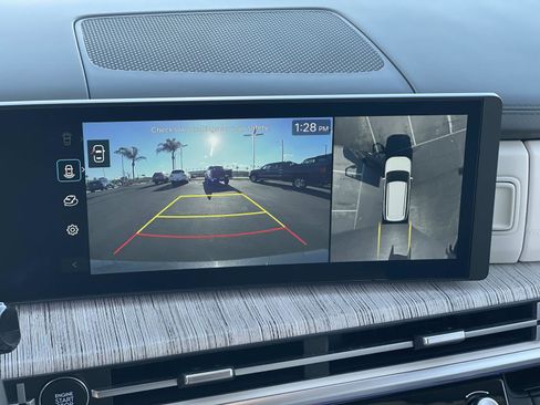 Used 2024 Hyundai Santa Fe Calligraphy image 13