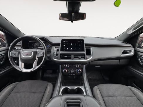 Used 2022 GMC Yukon SLE image 10