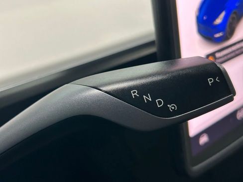 Used 2021 Tesla Model Y Performance image 13