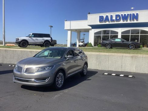 Used 2016 Lincoln MKX Reserve image 3