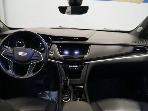 Used 2021 Cadillac XT5 Premium Luxury AWD/4WD image 14