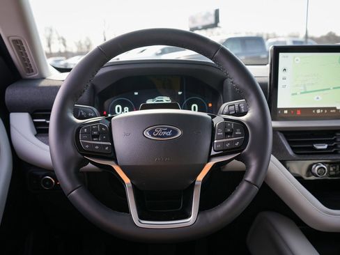 New 2026 Ford Explorer Platinum w/ LUX Leather Package image 47