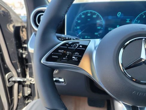 New 2026 Mercedes-Benz GLC 300 4MATIC image 24