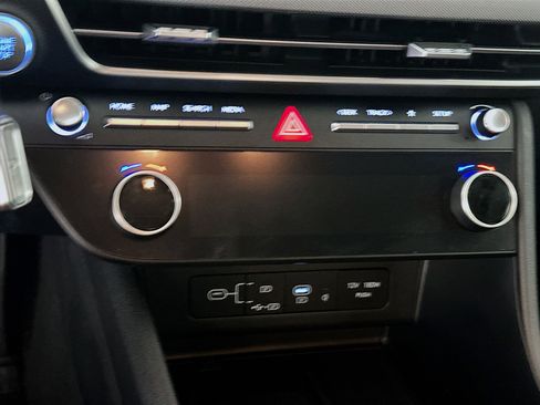 Used 2025 Hyundai Sonata SEL image 23