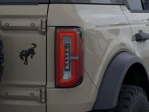 New 2026 Ford Bronco Badlands AWD/4WD image 23
