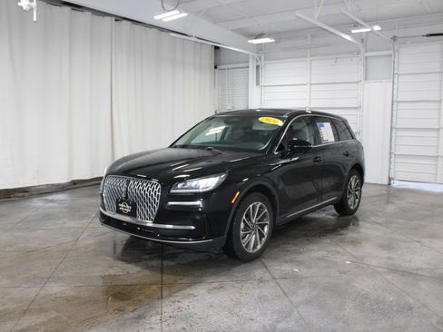 Used 2024 Lincoln Corsair AWD w/ Equipment Group 101A image 4