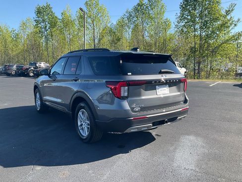 New 2026 Ford Explorer Active image 7
