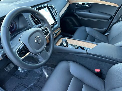 Used 2025 Volvo XC90 T8 Core w/ Protection Package Premier image 13