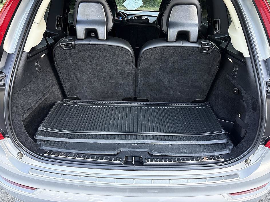Used 2023 Volvo XC90 B5 Core w/ Protection Package Premier AWD/4WD image 24