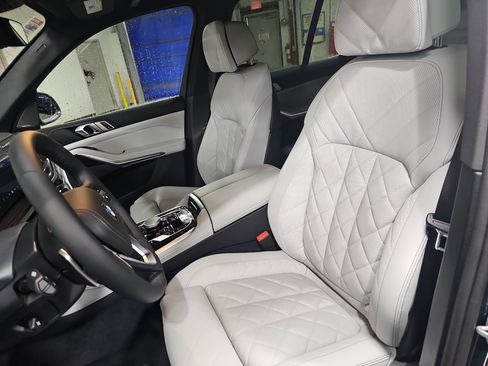 New 2026 BMW X5 sDrive40i w/ Climate Comfort Package image 15