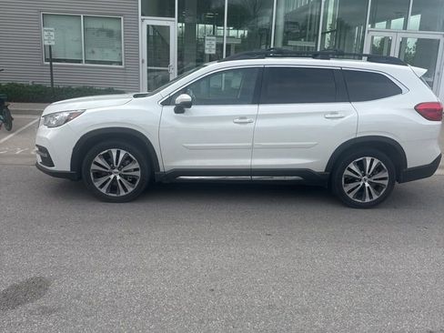 Used 2021 Subaru Ascent Limited w/ Technology Package image 2
