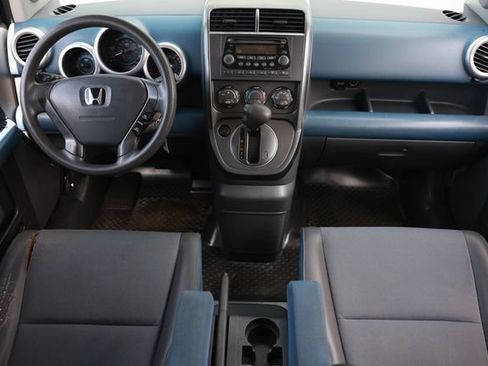Used 2004 Honda Element EX image 2