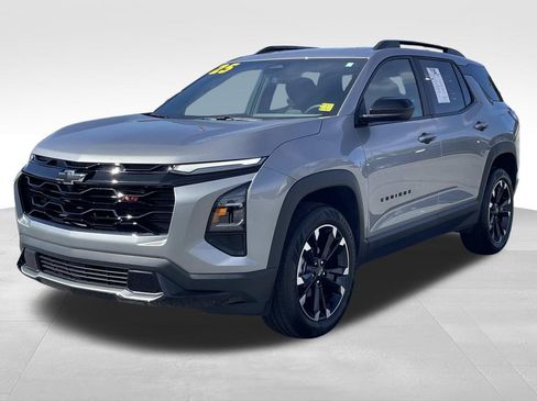 Used 2025 Chevrolet Equinox RS image 8