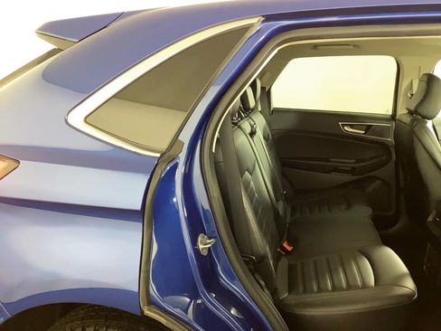 Used 2022 Ford Edge SEL w/ Convenience Package image 11