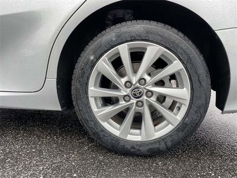 Certified 2023 Toyota Camry LE image 9