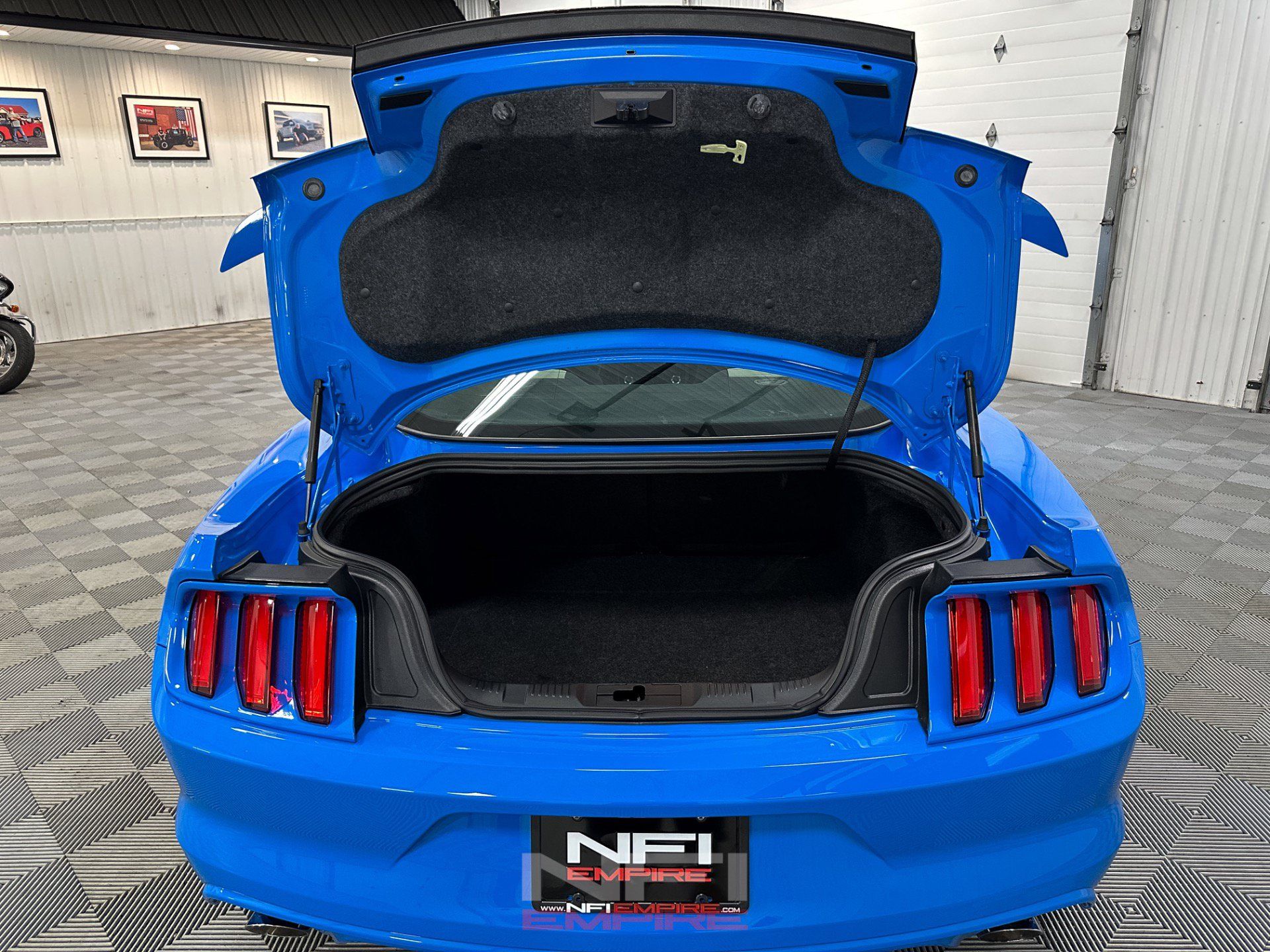 Used 2017 Ford Mustang GT RWD image 41