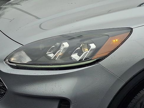 Certified 2022 Ford Escape SE w/ Convenience Package image 9