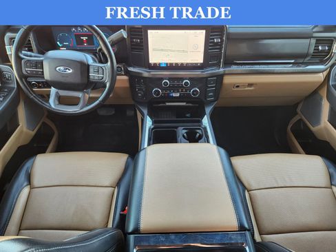Used 2024 Ford F350 Lariat image 28