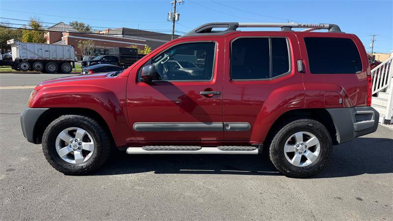 Used 2013 Nissan Xterra S w/ Value Package RWD image 3