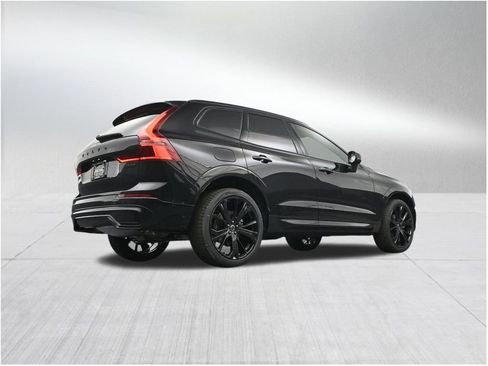New 2026 Volvo XC60 B5 Ultra AWD/4WD image 25