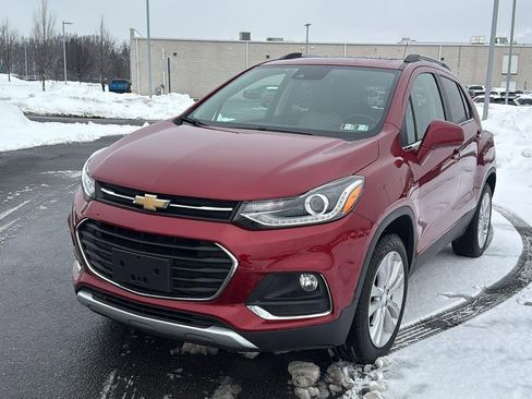 Used 2020 Chevrolet Trax Premier image 14