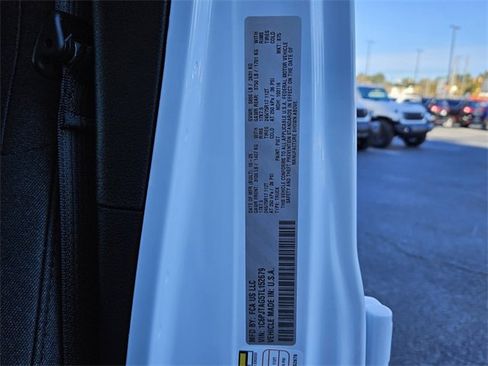 New 2026 Jeep Gladiator Sport image 7