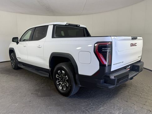 Used 2026 GMC Sierra EV Elevation AWD/4WD image 6