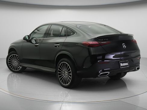 New 2026 Mercedes-Benz GLC 300 4MATIC image 2