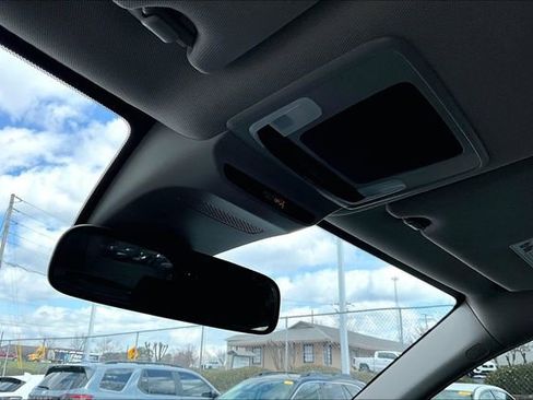 Certified 2025 Honda HR-V LX image 24