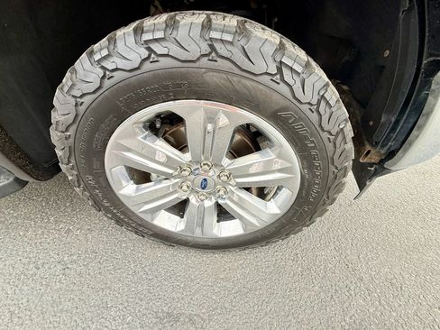 Used 2020 Ford F150 Lariat AWD/4WD image 18