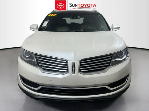 Used 2018 Lincoln MKX Reserve w/ Driver Assistance Package image 10