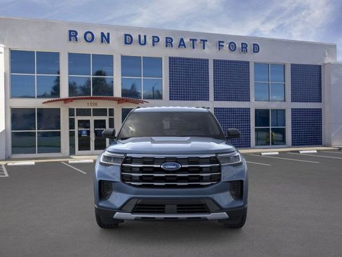 New 2025 Ford Explorer Active image 7