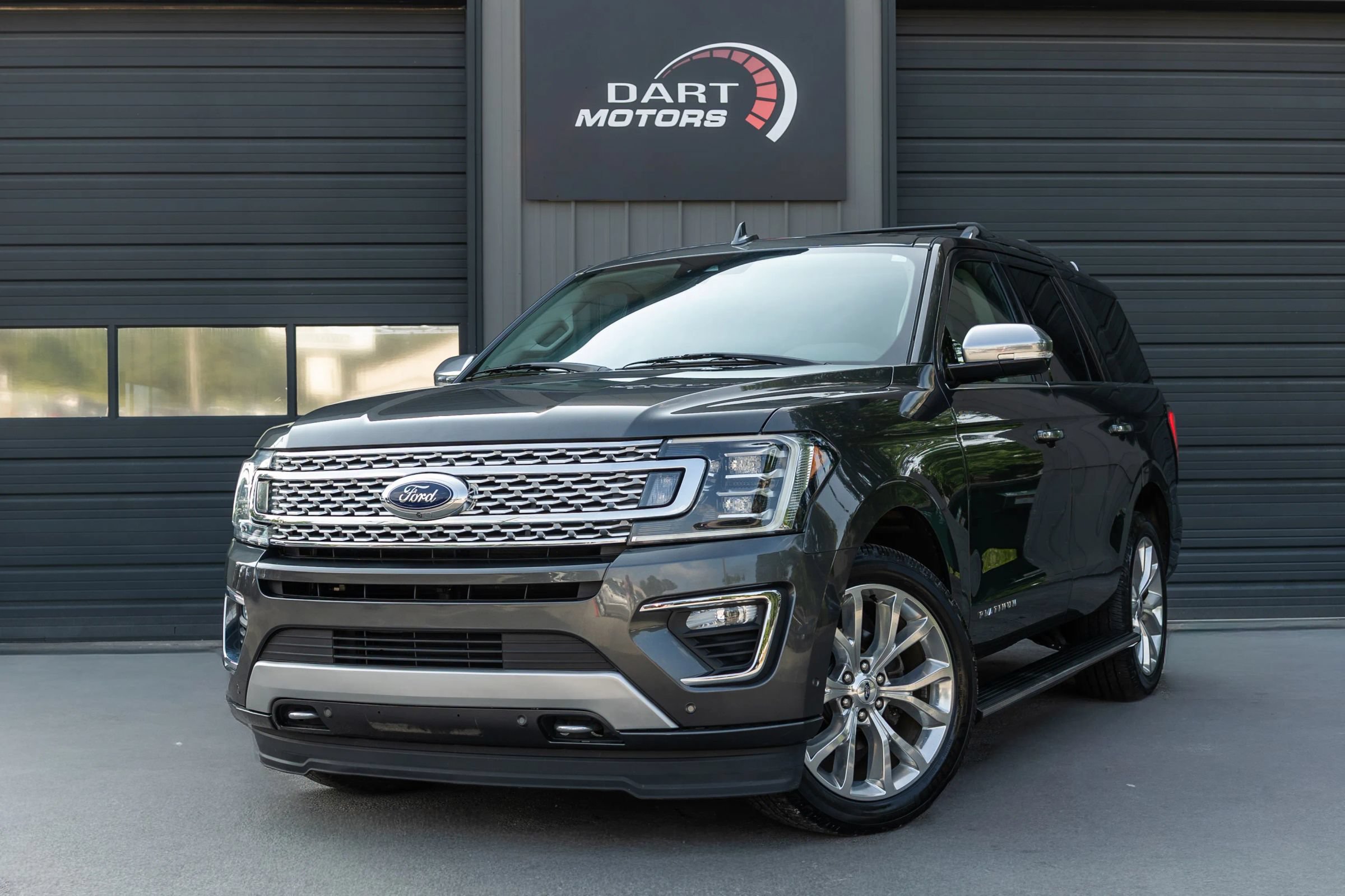Used 2019 Ford Expedition Platinum AWD/4WD image 1