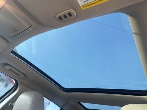 Used 2013 Ford Edge SEL image 15