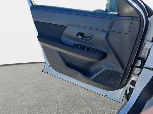 New 2026 Nissan Kicks S w/ Charging Package FWD image 25
