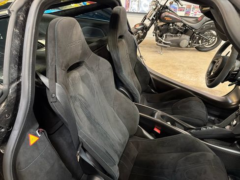 Used 2021 McLaren 765LT image 44